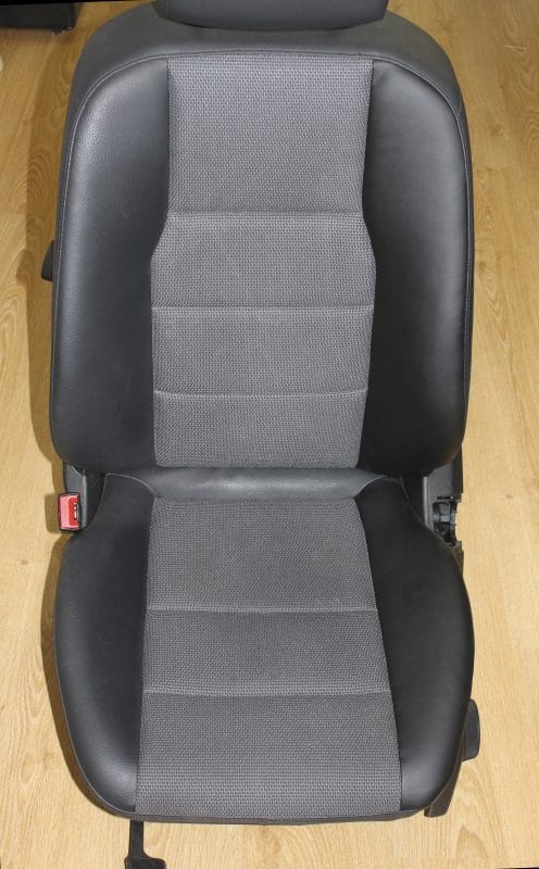 Asiento tapicería Mercedes